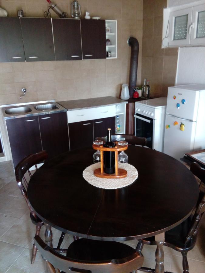 Country House "Lipa" Komarno Virpazar Ngoại thất bức ảnh
