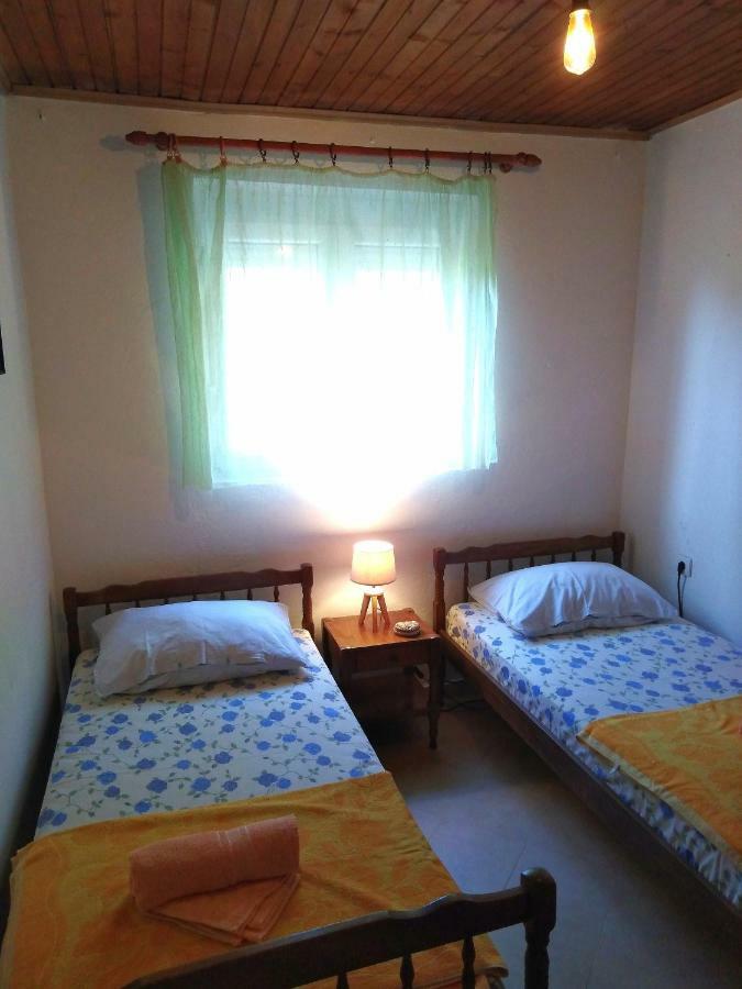 Country House "Lipa" Komarno Virpazar Ngoại thất bức ảnh